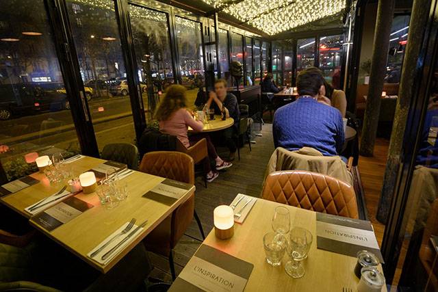 Bistro à Paris